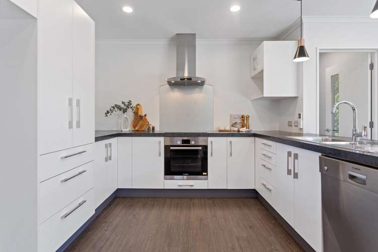 392 Manchester Street Saint Albans_6