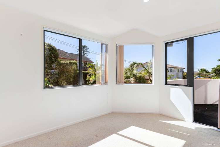 1/12 Wernham Place Northcote_14