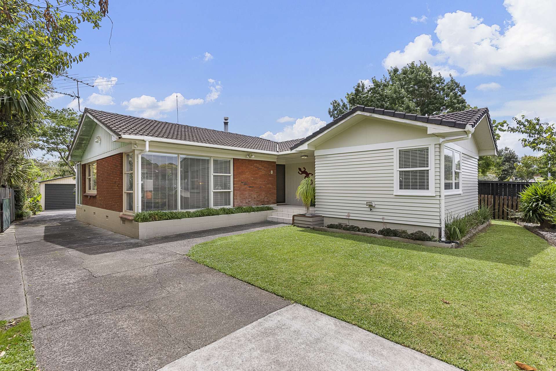 8 Nevada Avenue Pakuranga Heights_0