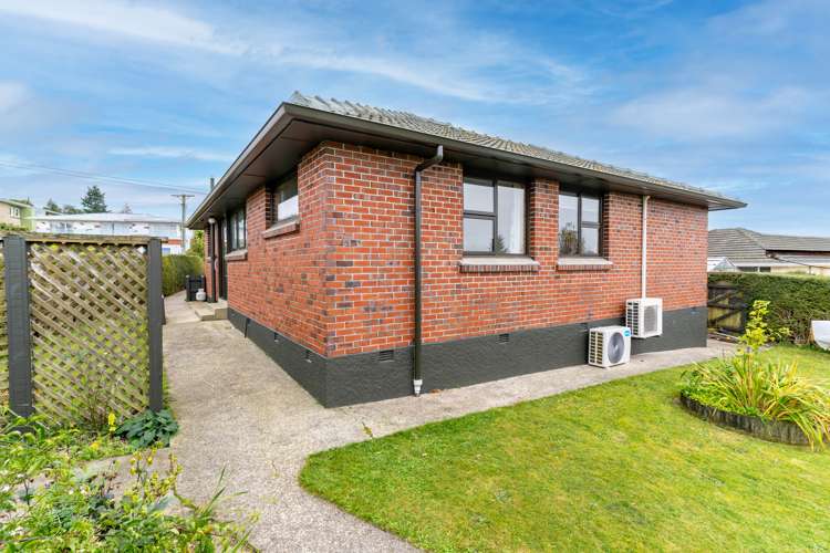 3 Herron Street Brockville_14