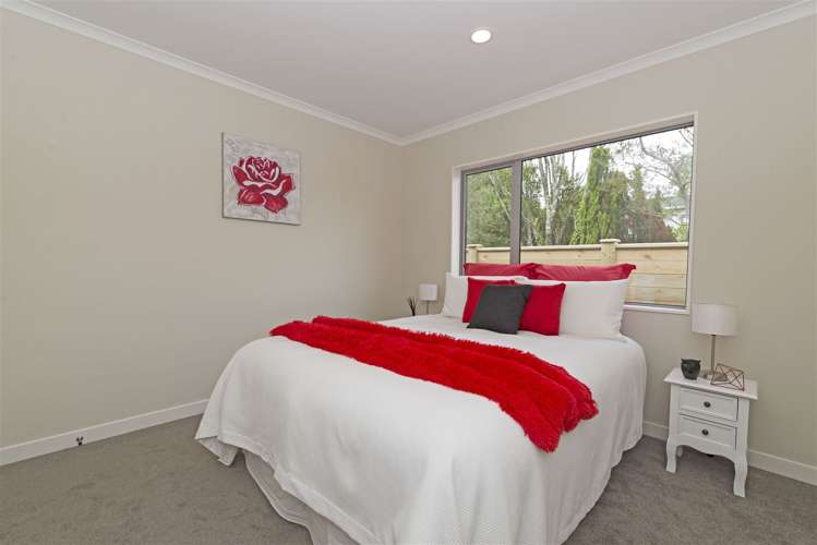 18 Leebank Crescent Riverhead_10