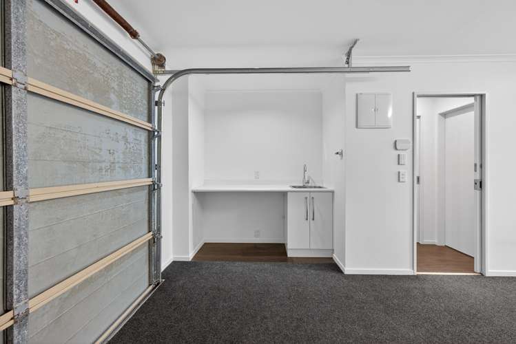 25 Latimer Way Petone_21