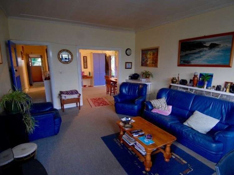 1 Waverley Street Karamea_6