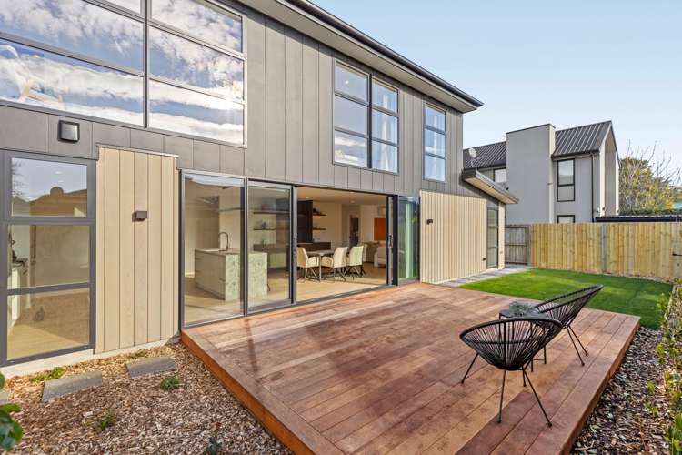 32 Hawthorne Street Strowan_17