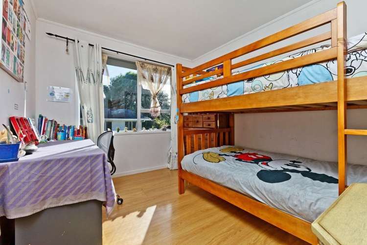 27 Vandeleur Avenue Birkdale_13