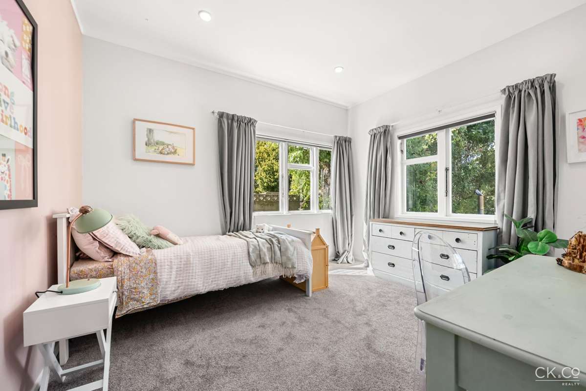 232 Fergusson Drive_3