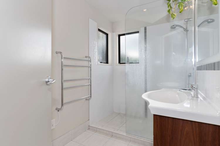 64b Kings Avenue Matua_11