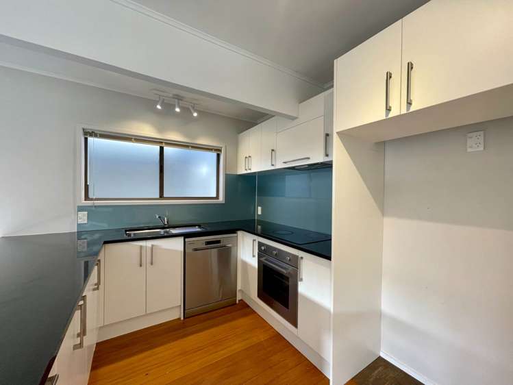 51 Rukutai Street Orakei_6