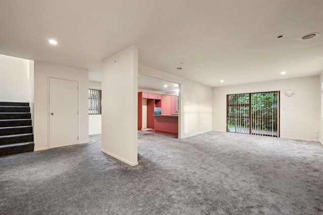 6 Cadman Court Rototuna_1