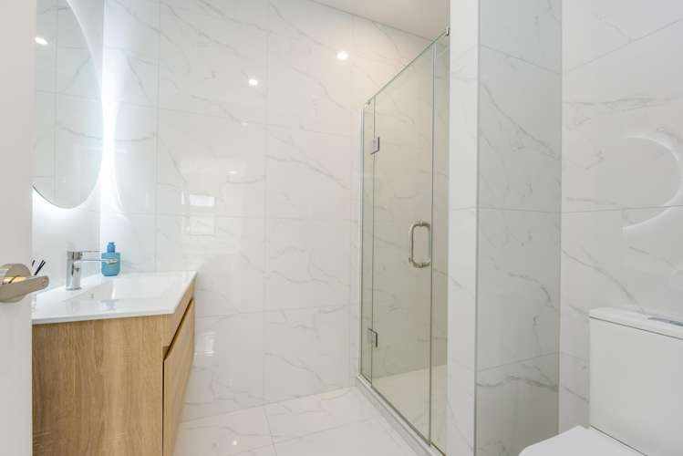 33 Puwha Street Massey_12