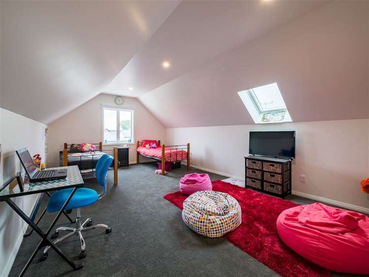 576 Birchs Road Lincoln_16