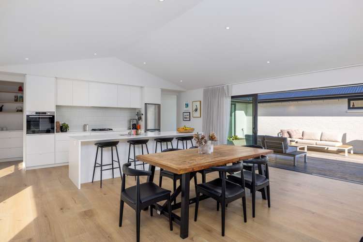 23 Muriwai Drive Diamond Harbour_7