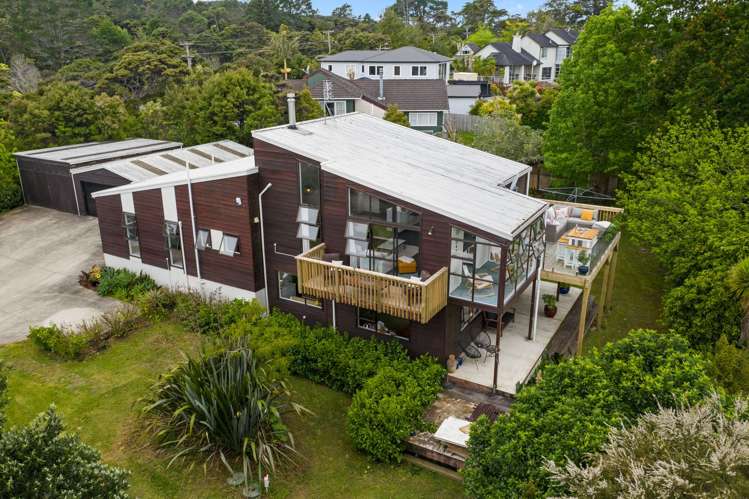 17 Chatham Avenue Paremoremo_42