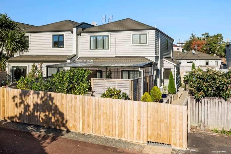 4/36 John Jennings Drive Oteha_24