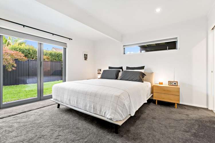 16 Coldham Crescent Saint Johns_9