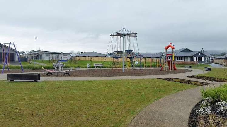 6 Rotomanu Place Pyes Pa_22