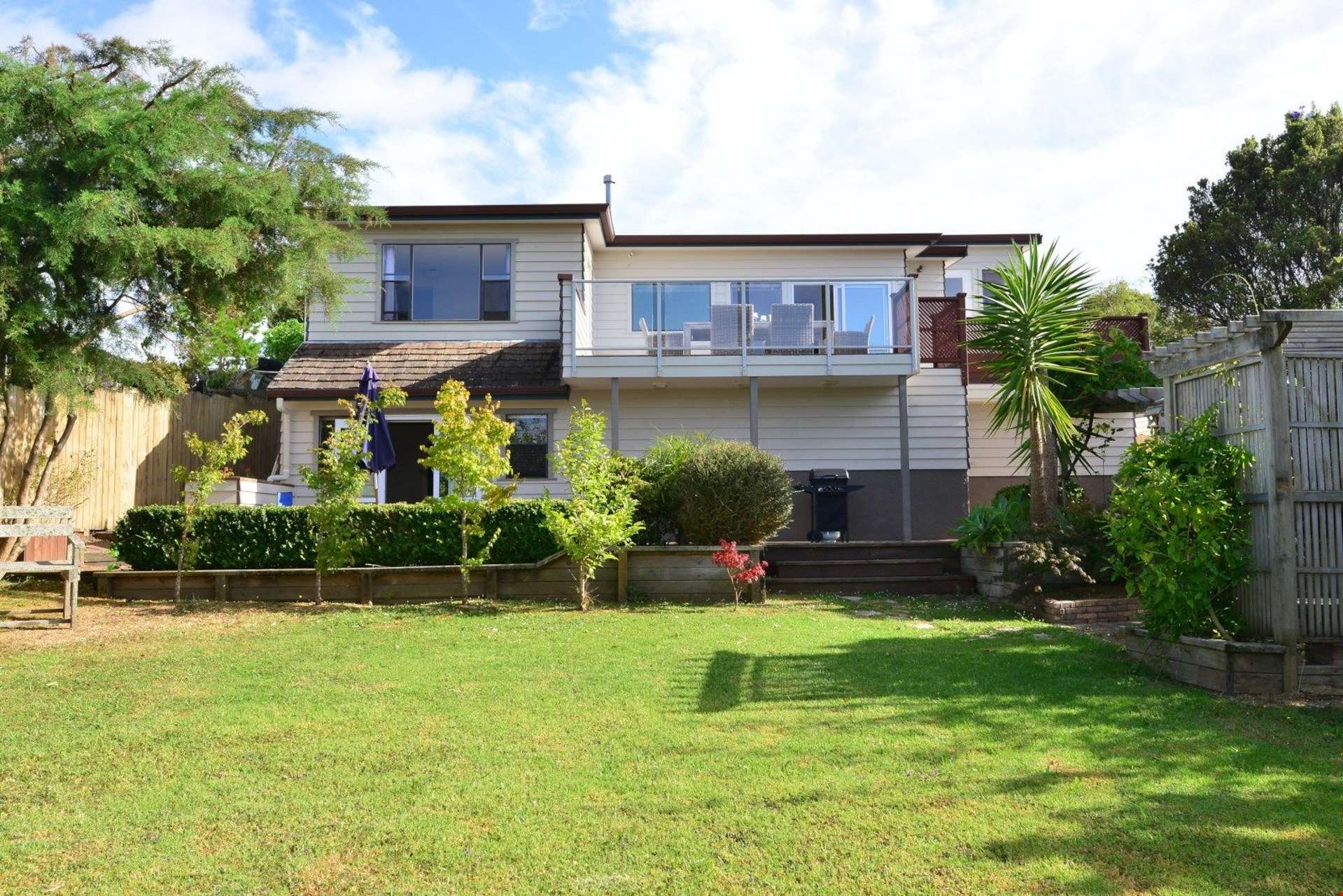 72 Wade River Road Stanmore Bay_0