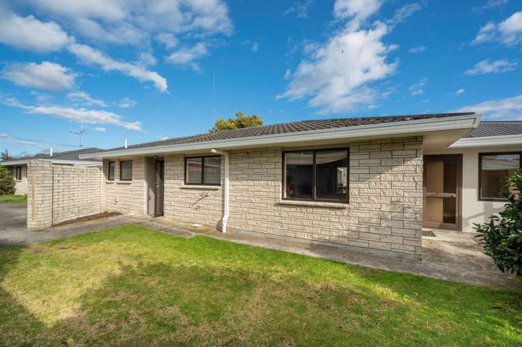 57B Pemberton Crescent Greerton_13