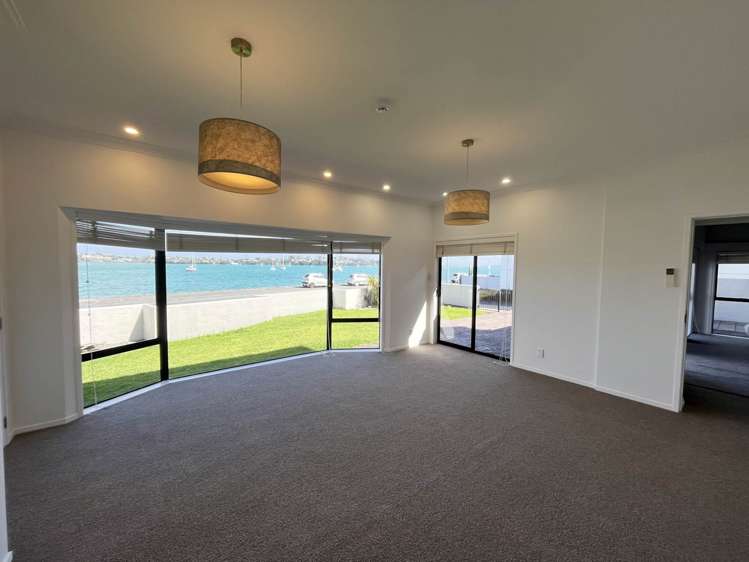 5 The Parade Bucklands Beach_2