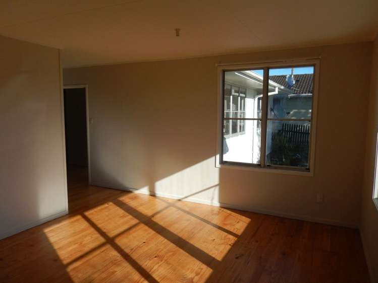 6 Carnac Place Mangere East_6