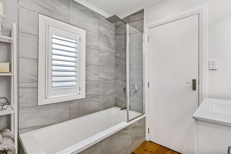 8 Rambler Crescent Beach Haven_14