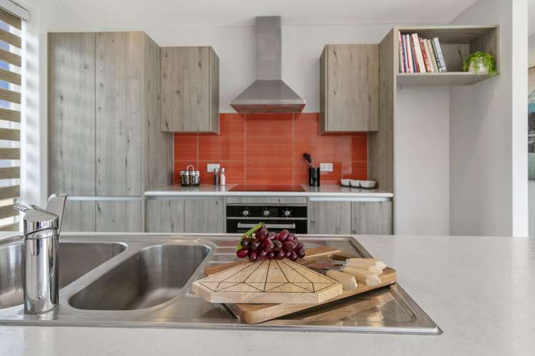 16 Bayview Park Lane Orewa_8