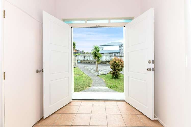 8 Paua Place Mt Roskill_2