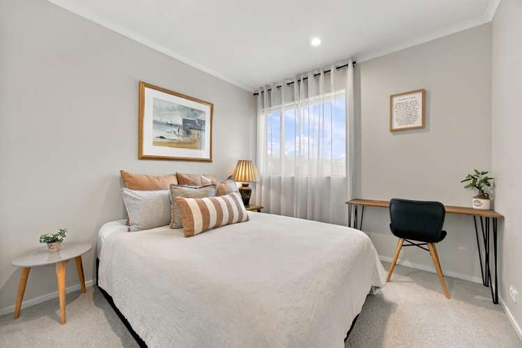 8 Roundel Crescent Whenuapai_13
