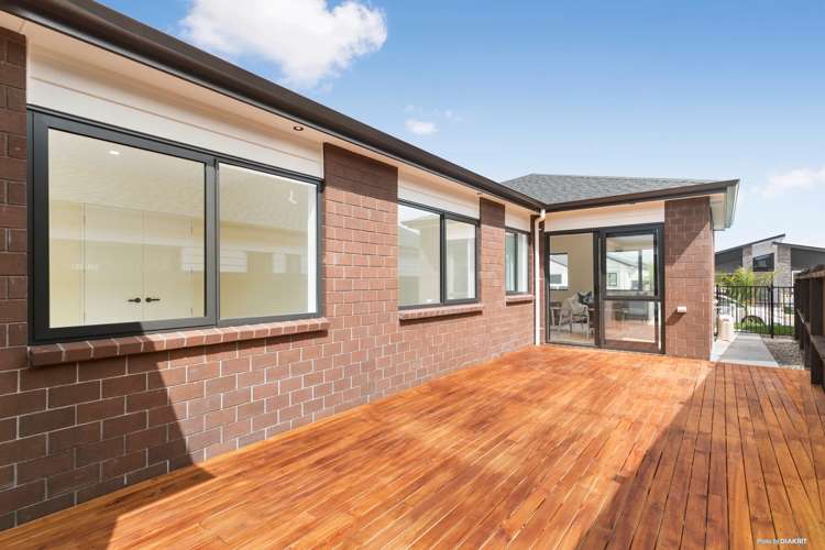 39 Tukutata Crescent Milldale_14