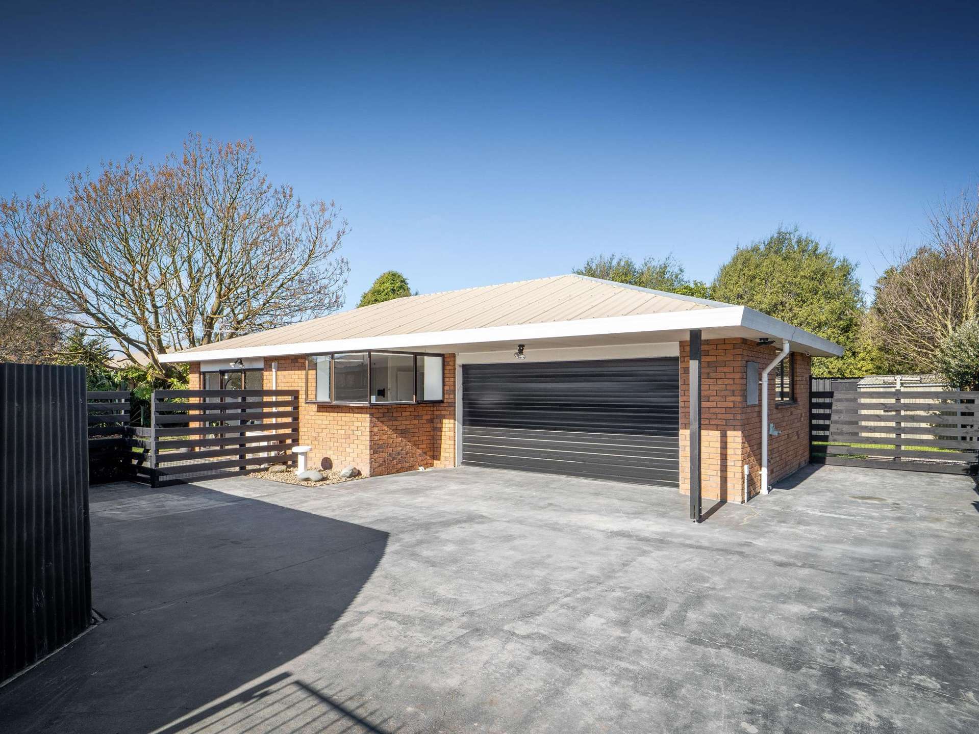 2/4 Banks Street Templeton_0