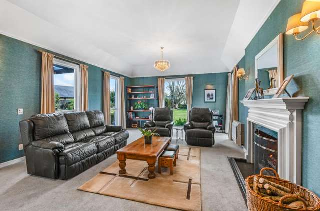 53 Bangor Road Darfield_1