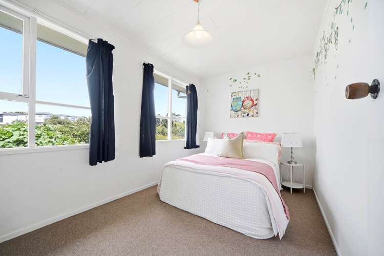 28 Gossamer Drive Pakuranga Heights_14