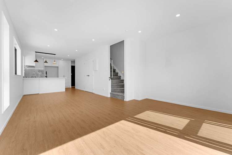 42b Burbank Avenue_1