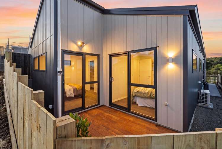 12 Harakeke Lane Orewa_18