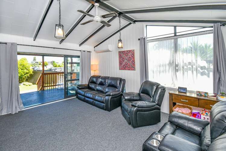 13 Romney Place Manurewa_5
