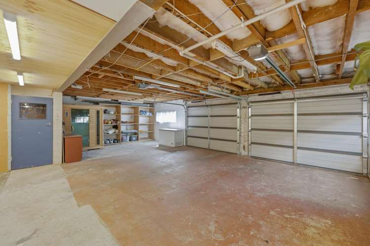 96 Gilkison Street Halfway Bush_32