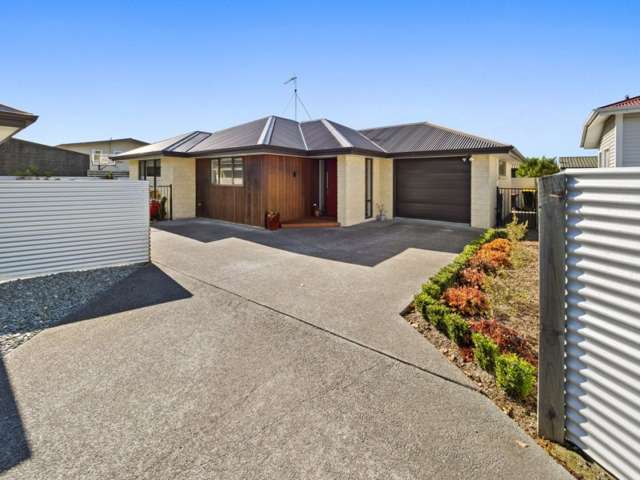 Domain at Your Doorstep, Stylish Living Inside