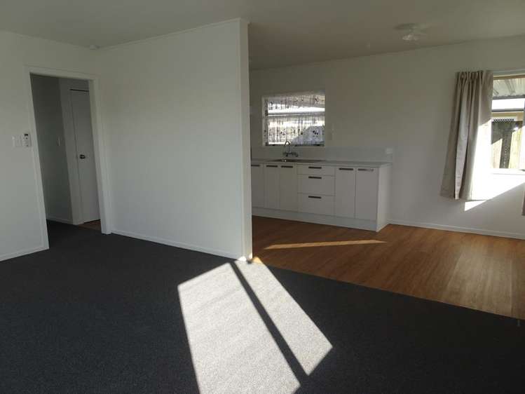 7A Holmes Place 10480_4