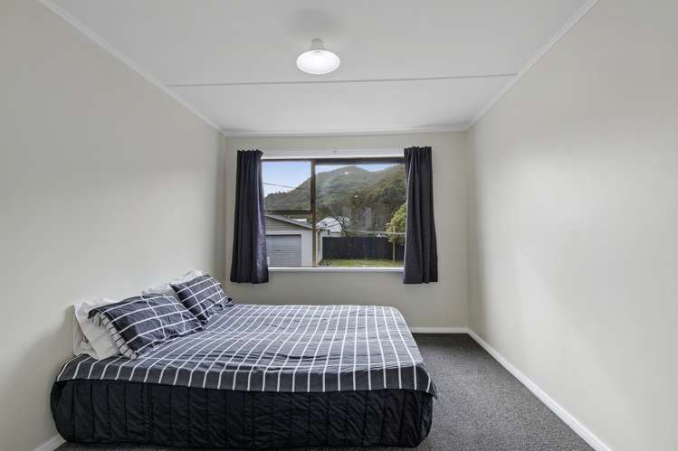 104 Hewer Crescent Naenae_6