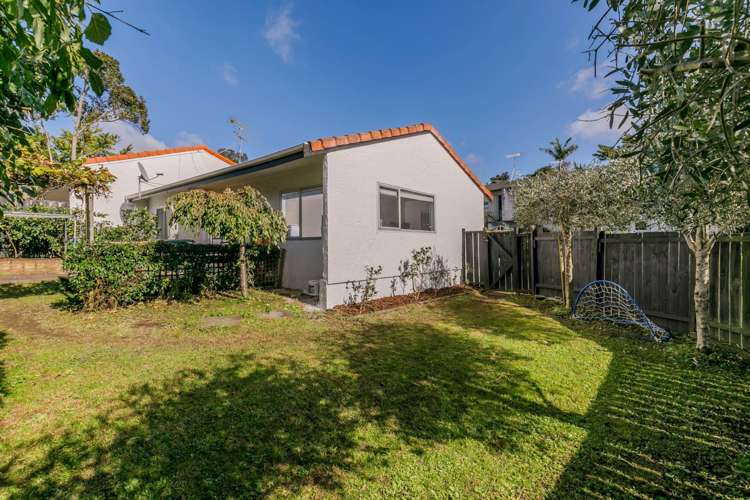 1/4 Monteith Crescent Remuera_11