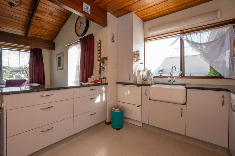 6 Memorial Avenue Parkside_6