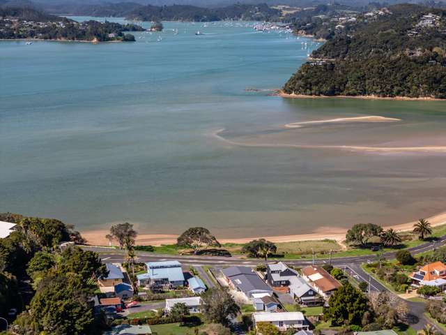 4 Seaview Road Paihia_1