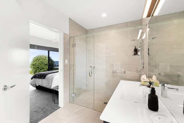 9 Kaimata Road, Pacific Heights Bay View_25