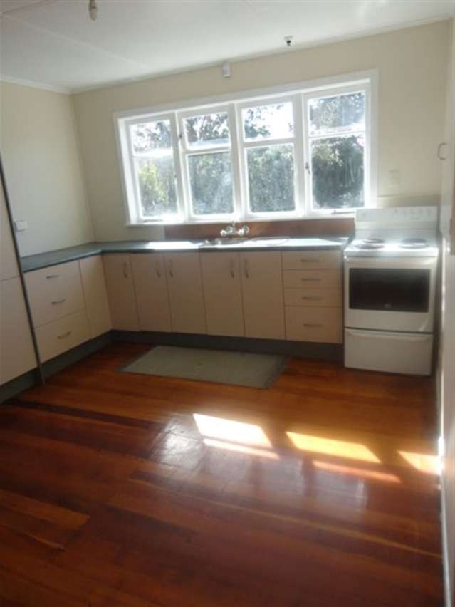 8 Queenstown Road Hillsborough_2