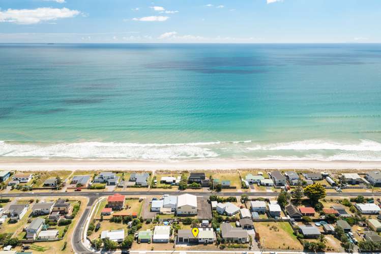 7 Costello Crescent Pukehina_1