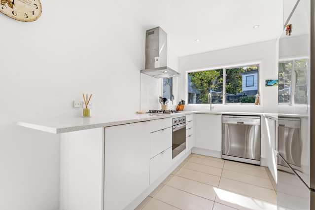 16A Winhall Rise Remuera_4
