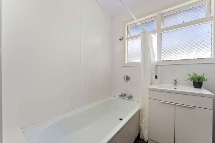 19 Strong Street Saint Johns_18