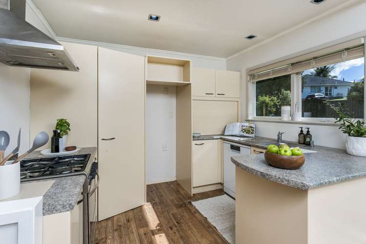 2/13 Manuka Road Bayview_11