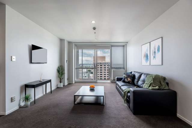 One Bedroom Apartment in Barclay Suites