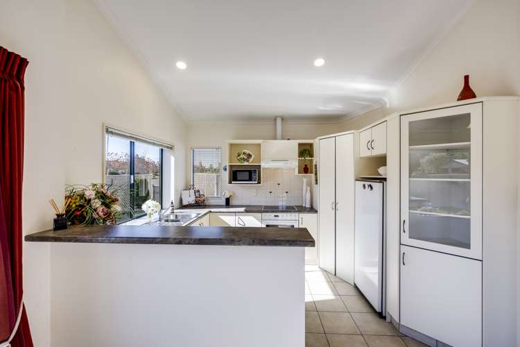 35 Beaufort Place Taradale_5
